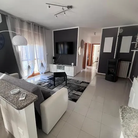 House Apartment *