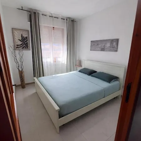 House Апартаменты *